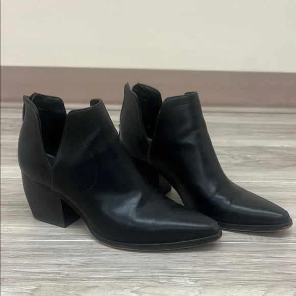 Vince Camuto | Shoes | Vince Camuto Black Ankle Boots With  display picture 1